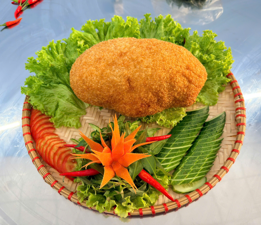 Gà bó xôi Tứ Quý